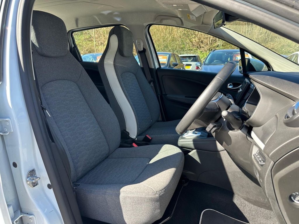 Used Renault Zoe 2021 for sale - 77936777: Photo 11