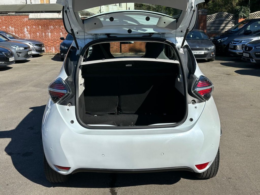 Used Renault Zoe 2021 for sale - 77936777: Photo 9