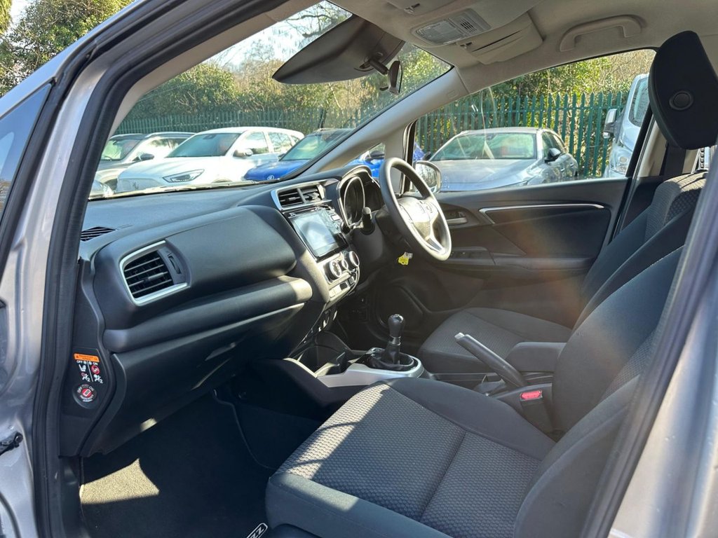 Used Honda Jazz 2019 for sale - 77734262: Photo 13