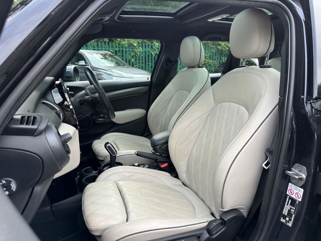 Used MINI Hatch 2021 for sale - 76840579: Photo 13