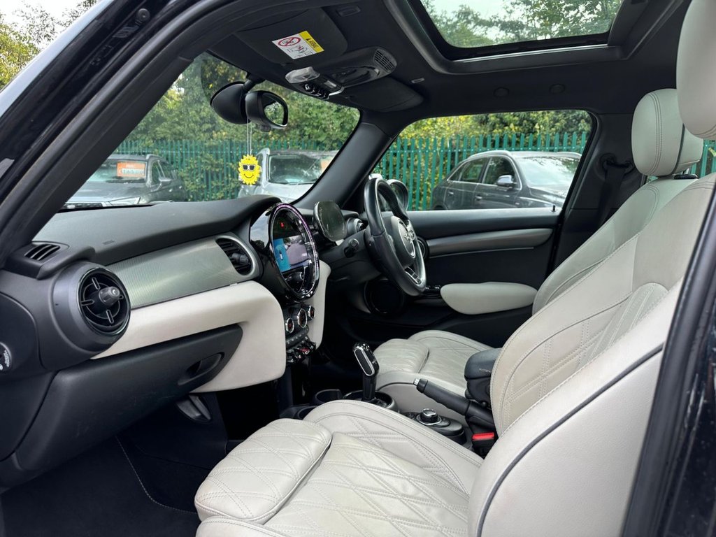 Used MINI Hatch 2021 for sale - 76840579: Photo 14