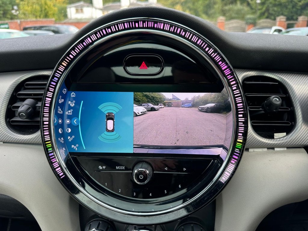 Used MINI Hatch 2021 for sale - 76840579: Photo 21