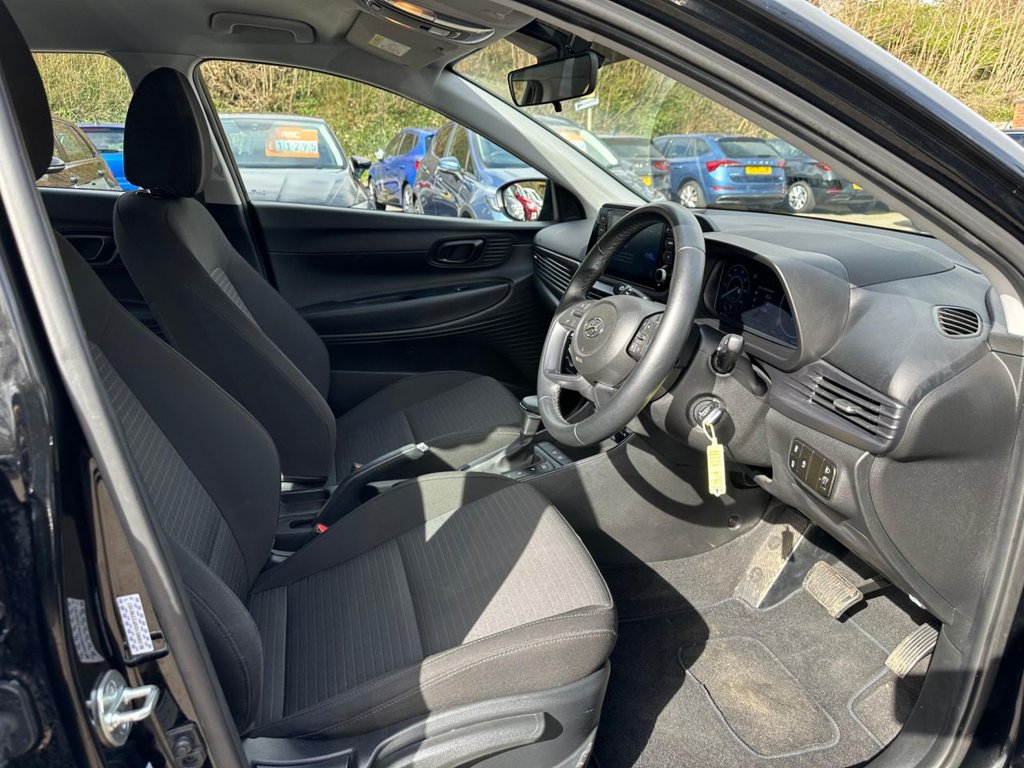 Used Hyundai i20 2023 for sale - 77920372: Photo 11