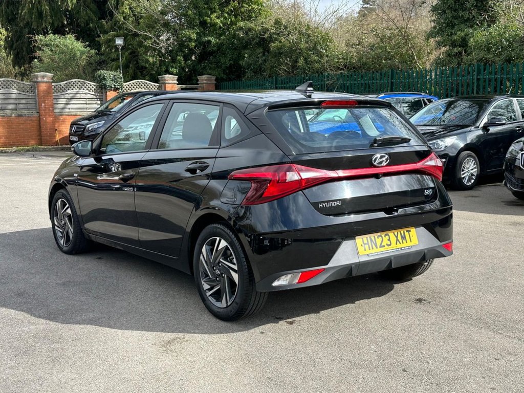 Used Hyundai i20 2023 for sale - 77920372: Photo 7