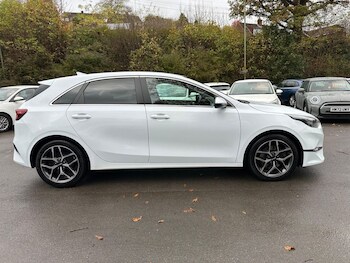 Used Kia Ceed 2023 for sale - 76840592: Photo