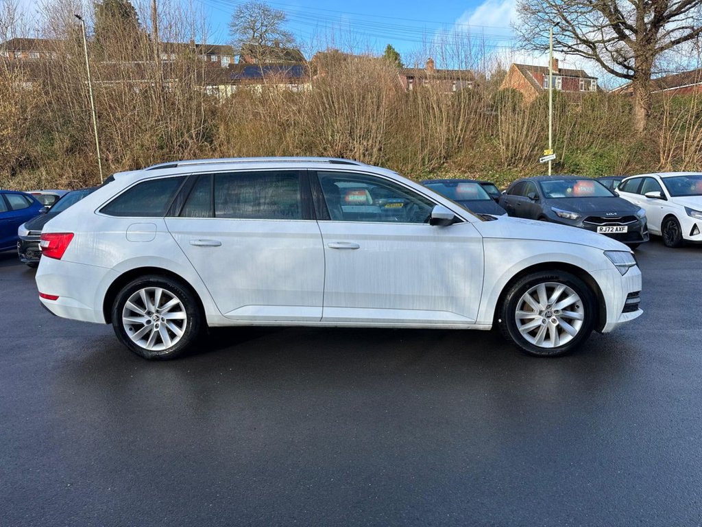 Used Skoda Superb 2023 for sale - 77356180: Photo 4