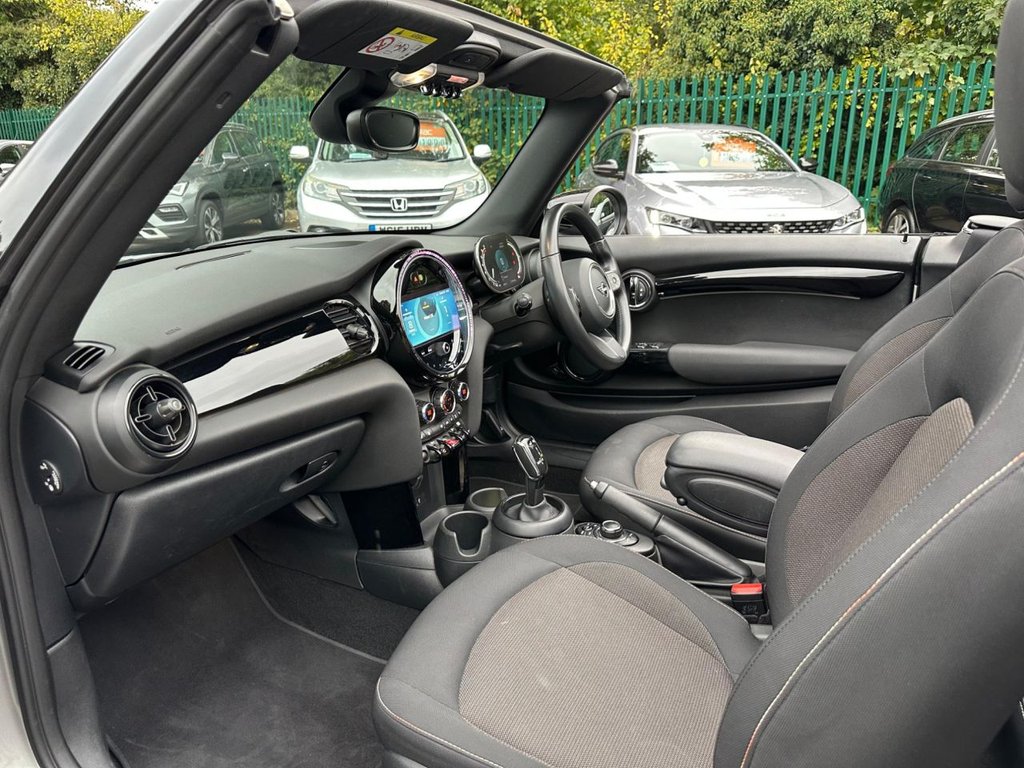 Used MINI Convertible 2023 for sale - 77668825: Photo 12