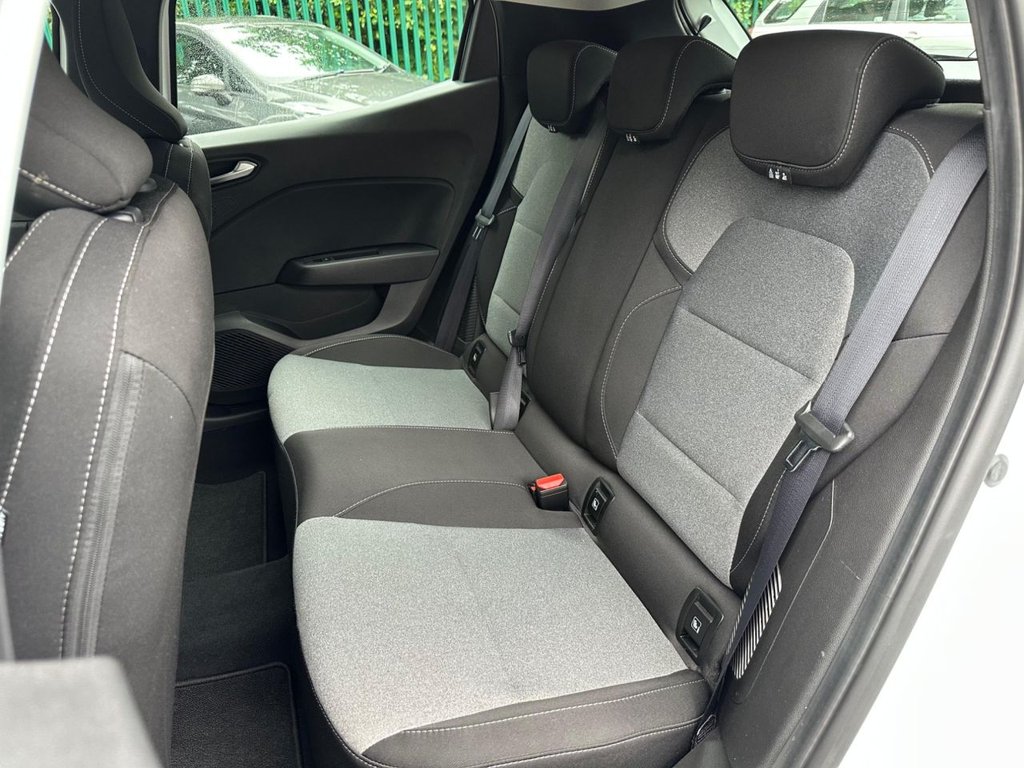 Used Renault Clio 2024 for sale - 76840626: Photo 18