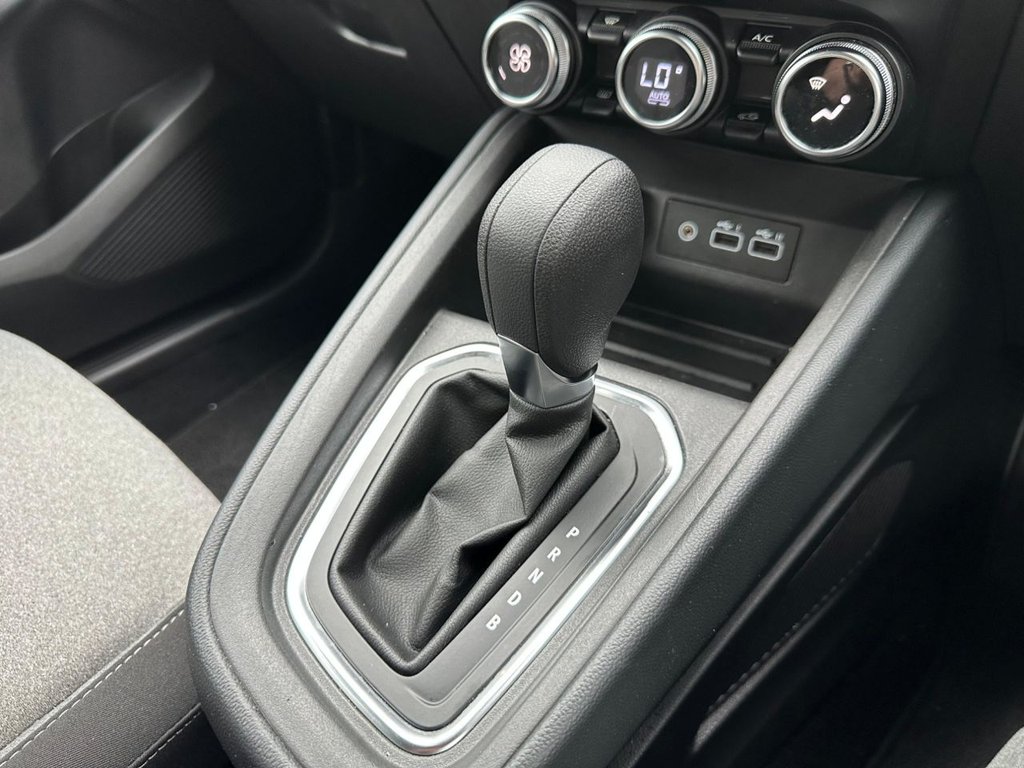 Used Renault Clio 2024 for sale - 76840626: Photo 22