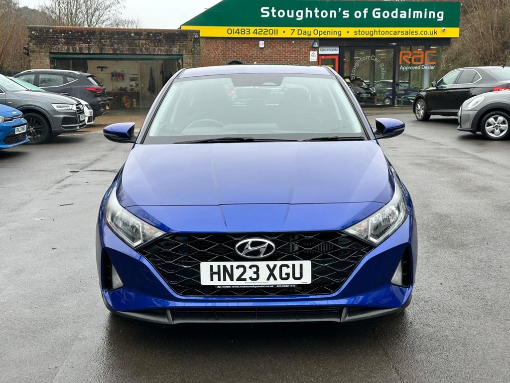 Used Hyundai i20 2023 for sale - 77139998: Photo 2