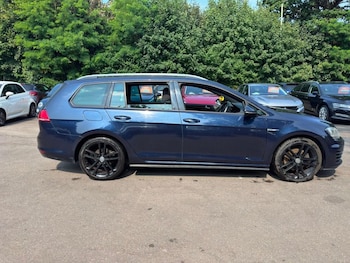 Used Volkswagen Golf 2017 for sale - 79233773: Photo