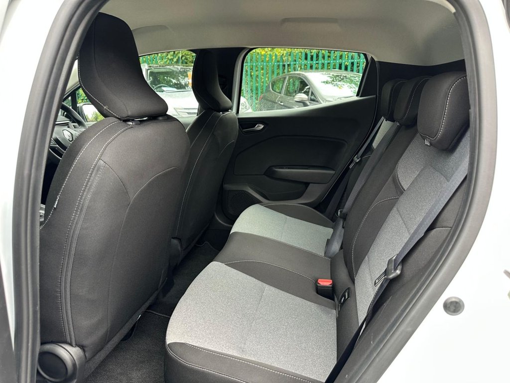 Used Renault Clio 2023 for sale - 77520947: Photo 17