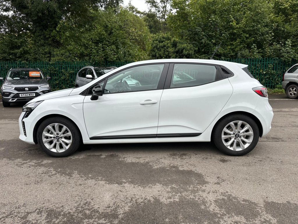 Used Renault Clio 2023 for sale - 77520947: Photo 5