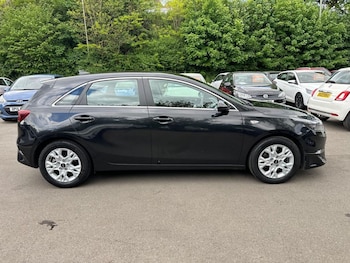 Used Kia Ceed 2023 for sale - 78500967: Photo