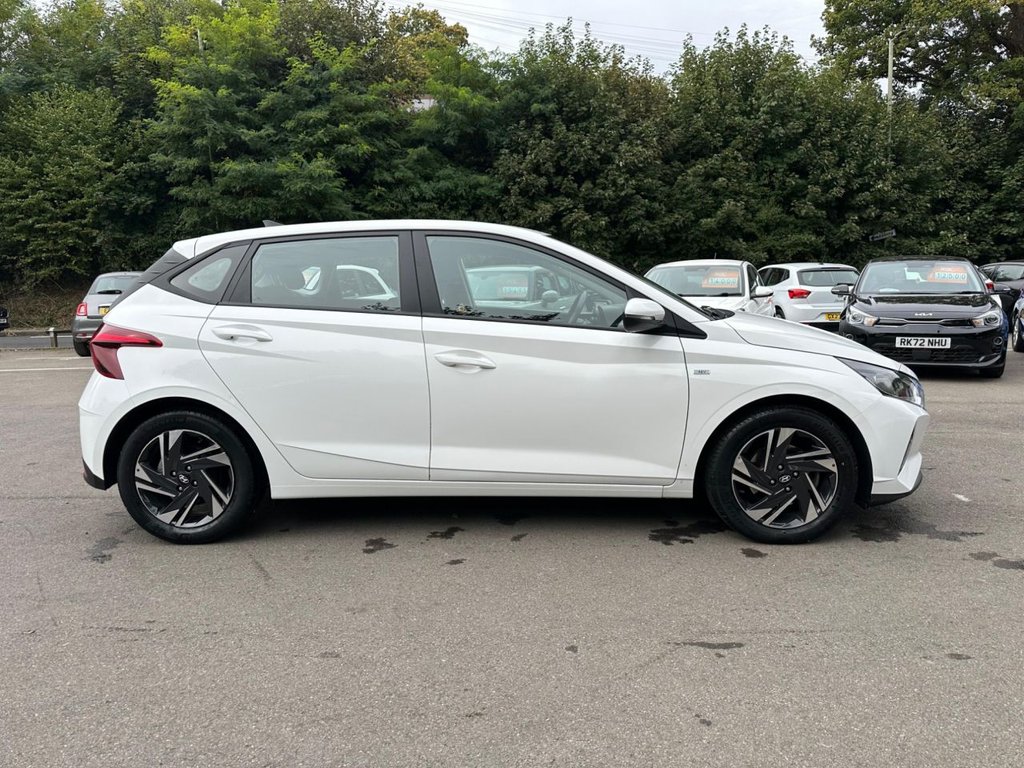 Used Hyundai i20 2023 for sale - 76840586: Photo 5
