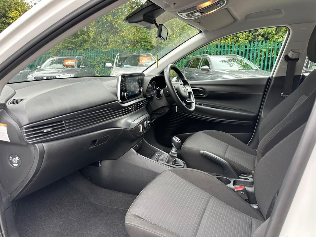 Used Hyundai i20 2023 for sale - 76840586: Photo 8