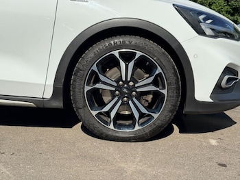 Used Ford Focus 2020 for sale - 79358455: Photo