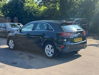 Used Kia Ceed 2024 for sale - 79358778: Photo
