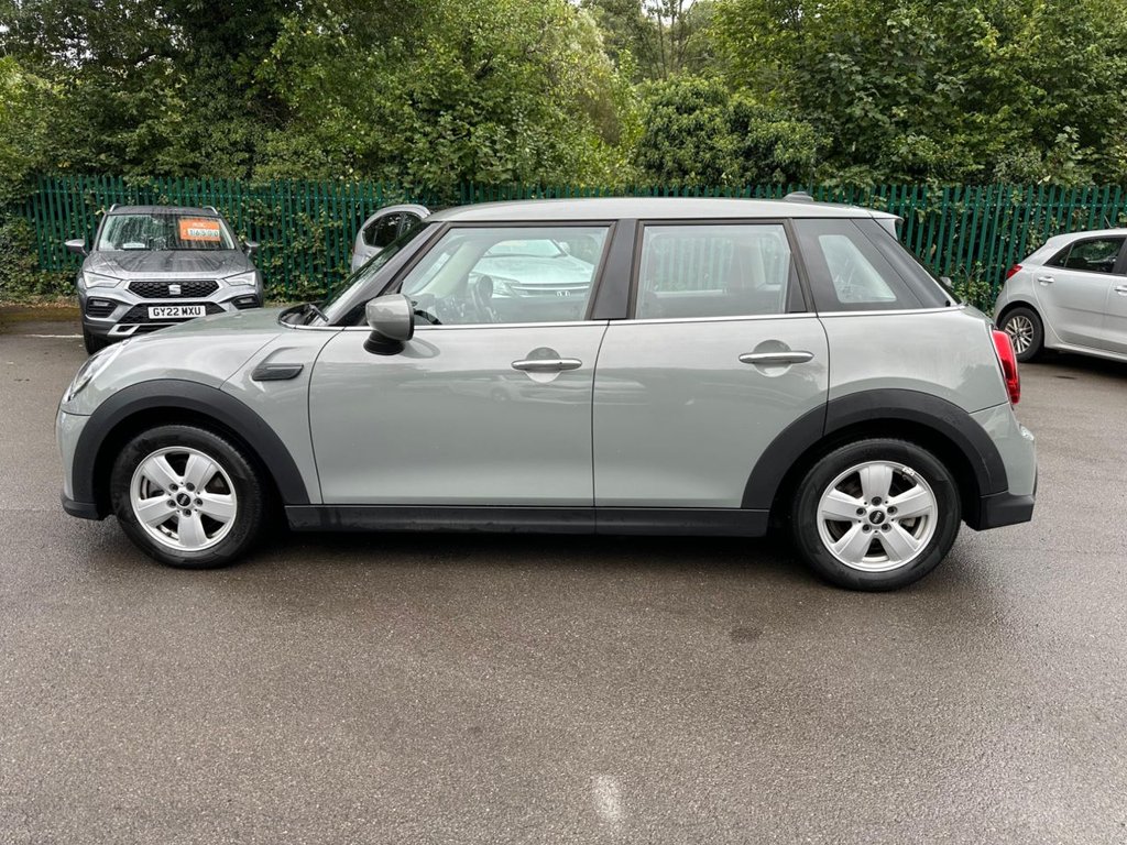 Used MINI Hatch 2022 for sale - 76840625: Photo 5