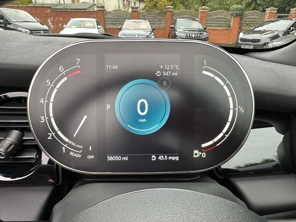 Used MINI Convertible 2023 for sale - 76840584: Photo 20