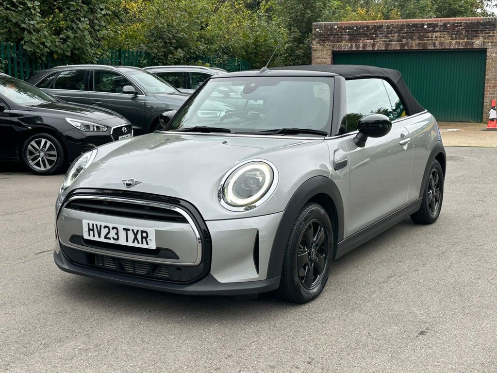 Used MINI Convertible 2023 for sale - 76840584: Photo 4