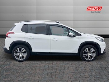 Used Peugeot 2008 2017 for sale - 75611955: Photo