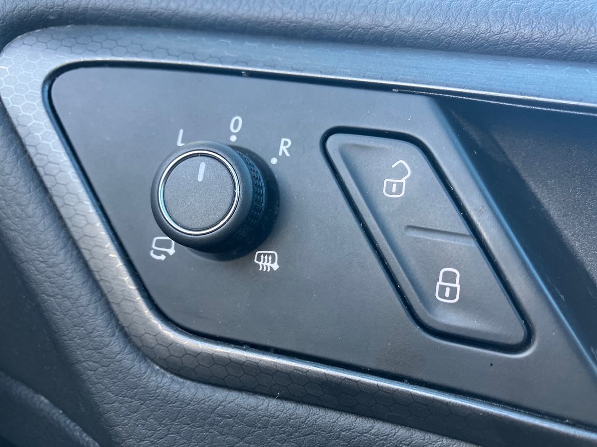 Used Volkswagen Golf 2019 for sale - 77259223: Photo 23