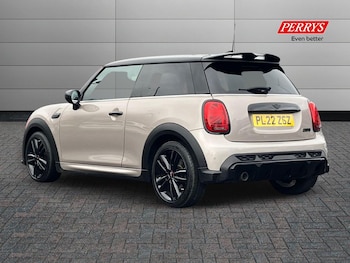 Used MINI Hatch 2022 for sale - 77404030: Photo