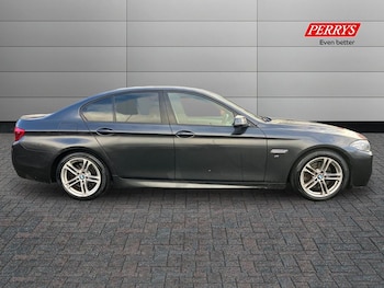 Used BMW 5 Series 2014 for sale - 76638195: Photo
