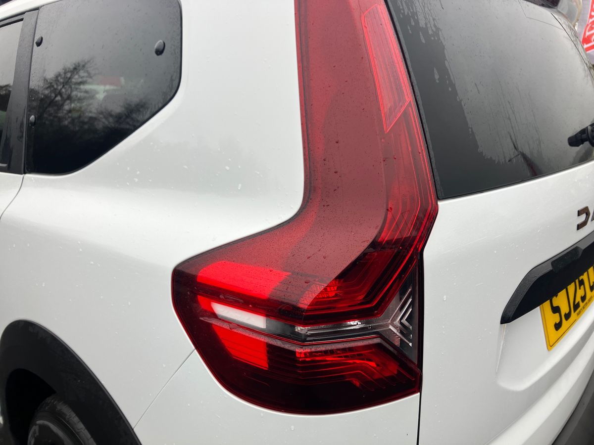 Used Dacia Jogger 2025 for sale - 77398536: Photo 21