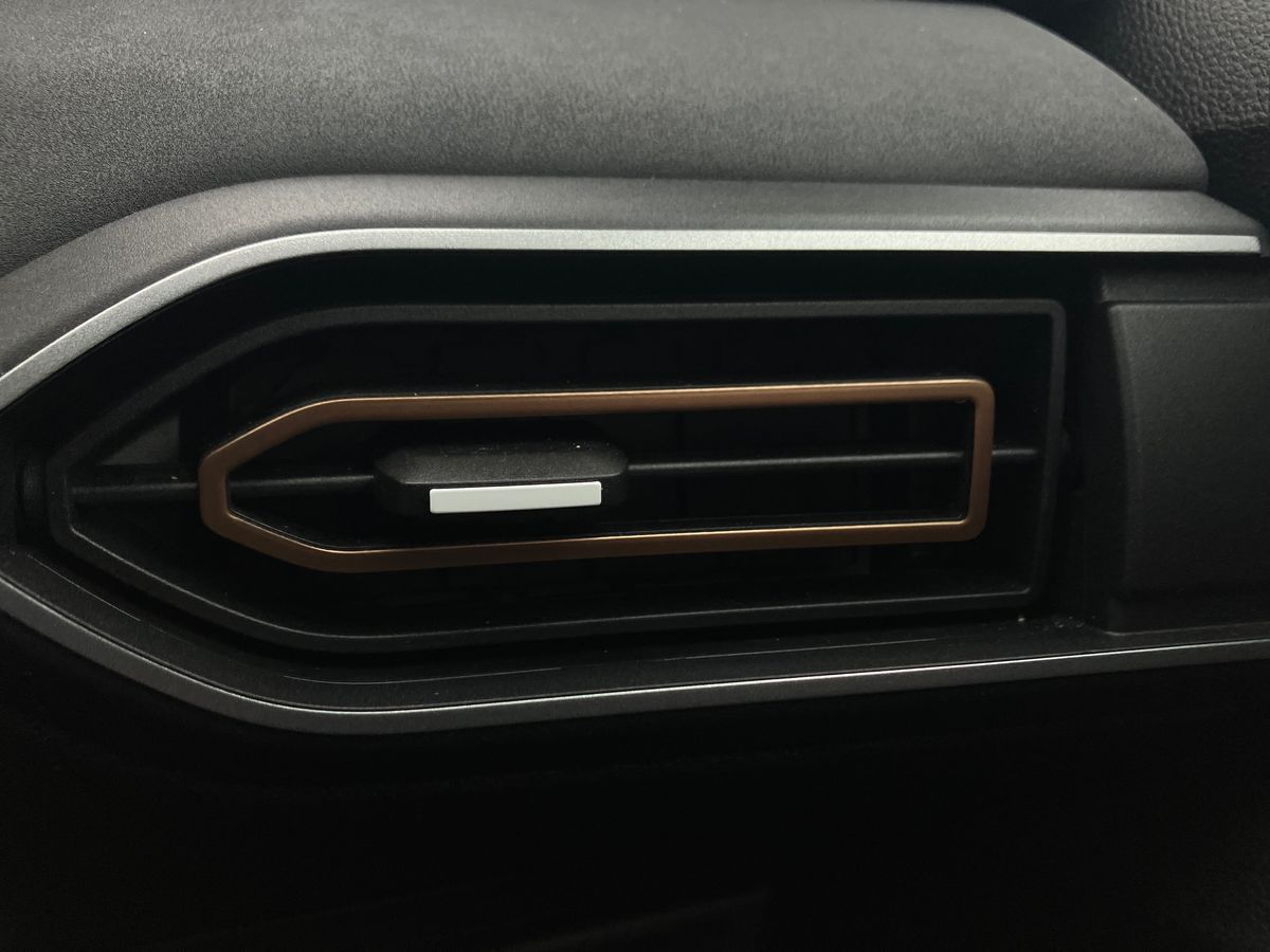 Used Dacia Jogger 2025 for sale - 77398536: Photo 38