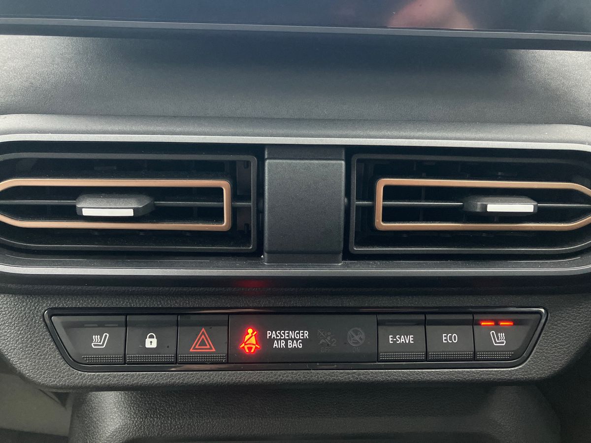 Used Dacia Jogger 2025 for sale - 77398536: Photo 41