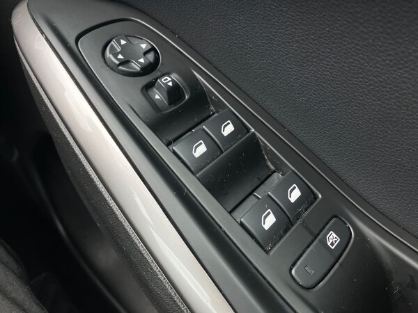 Used Vauxhall Grandland 2022 for sale - 75480753: Photo 21