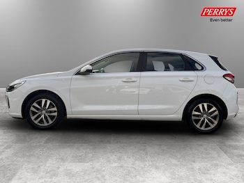 Used Hyundai i30 2018 for sale - 77579083: Photo