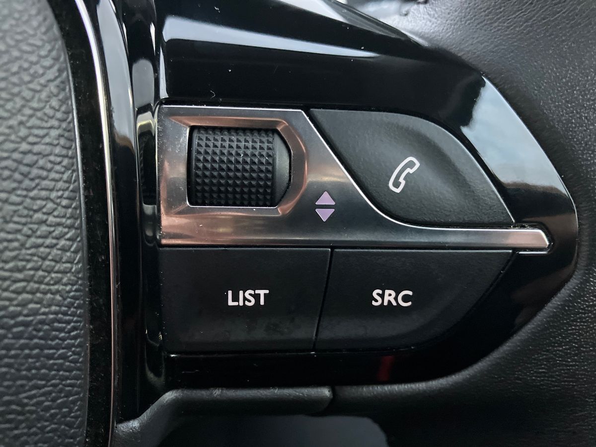 Used Peugeot 208 2023 for sale - 76845463: Photo 16