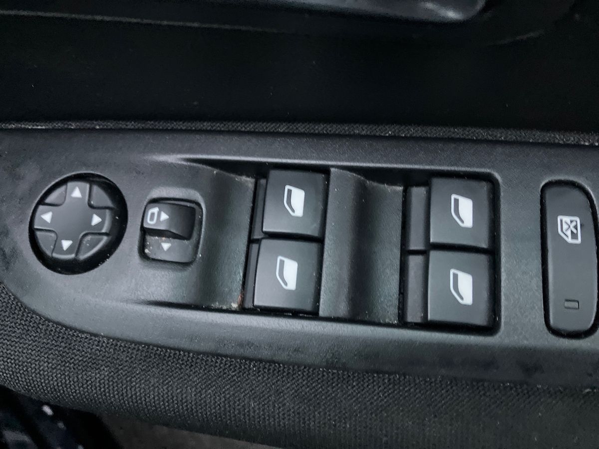 Used Peugeot 208 2023 for sale - 76845463: Photo 18