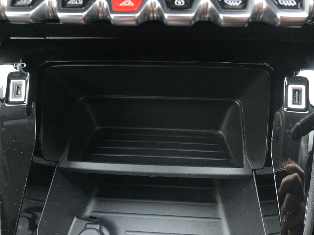 Used Peugeot 208 2023 for sale - 76845463: Photo 37