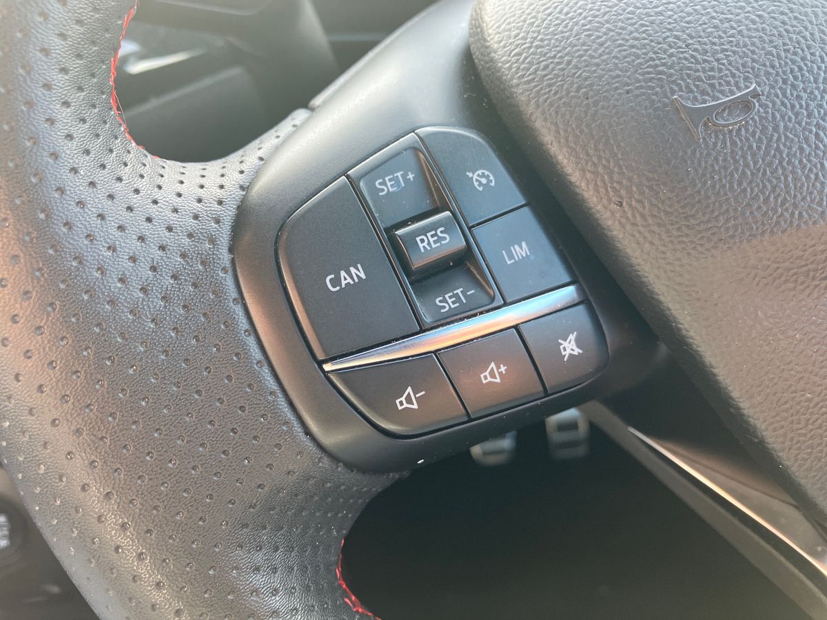 Used Ford Focus 2023 for sale - 75825395: Photo 35