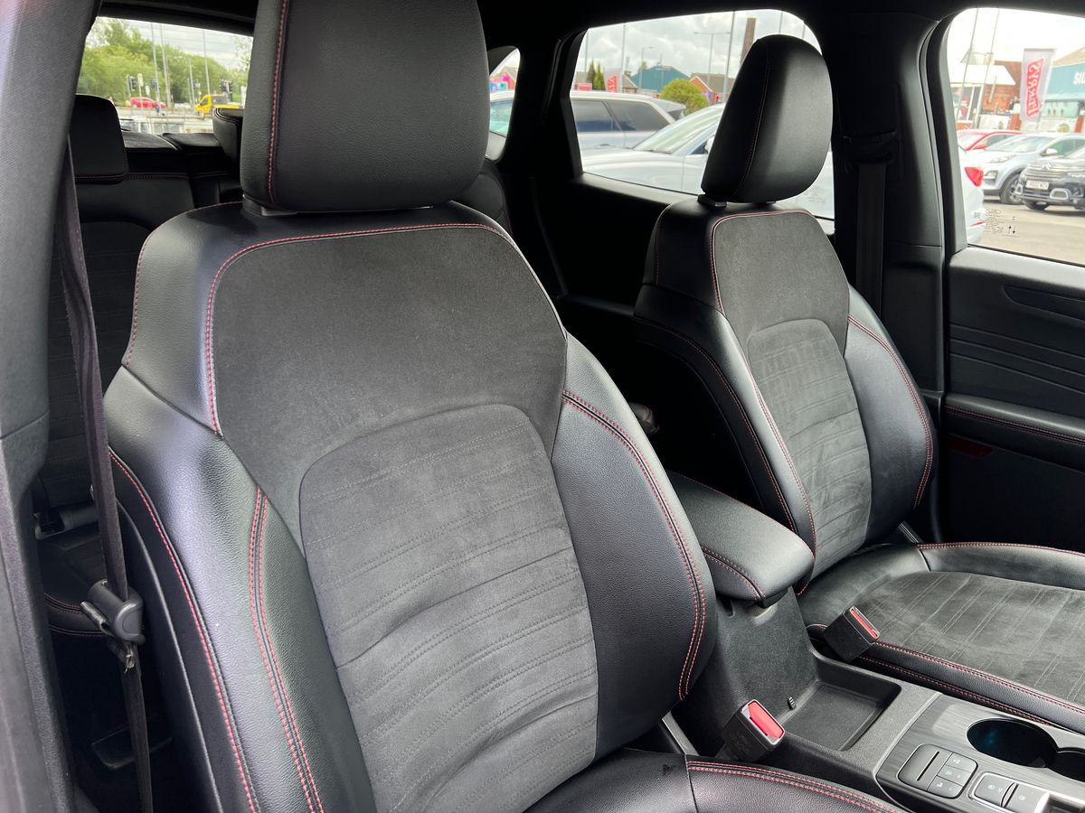 Used Ford Kuga 2022 for sale - 76373951: Photo 34