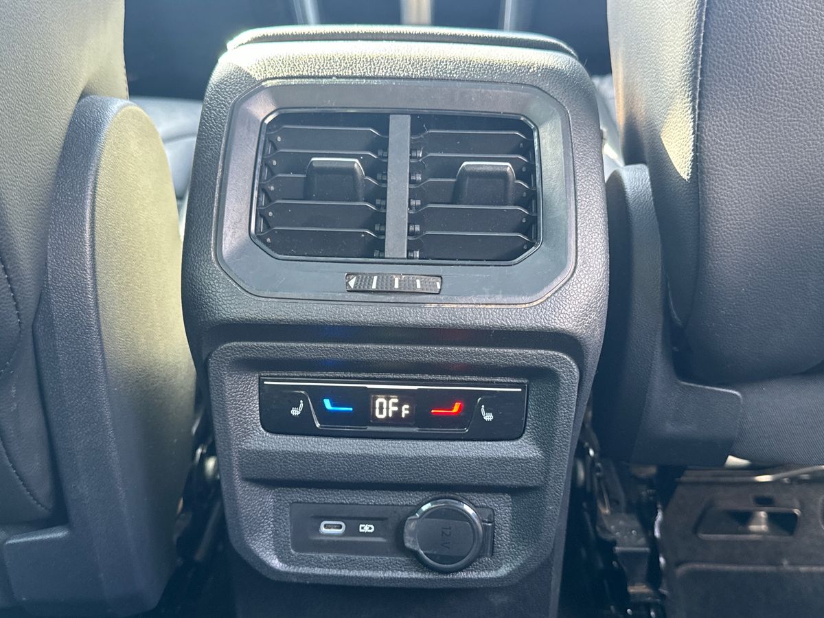 Vehicle 44