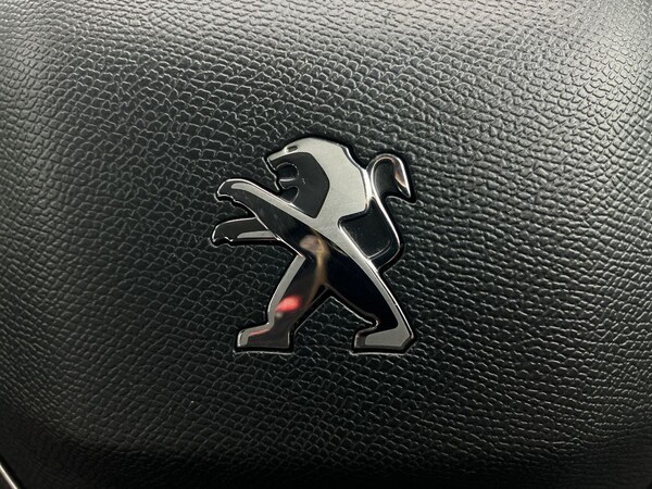 Used Peugeot 2008 2022 for sale - 75032137: Photo 44
