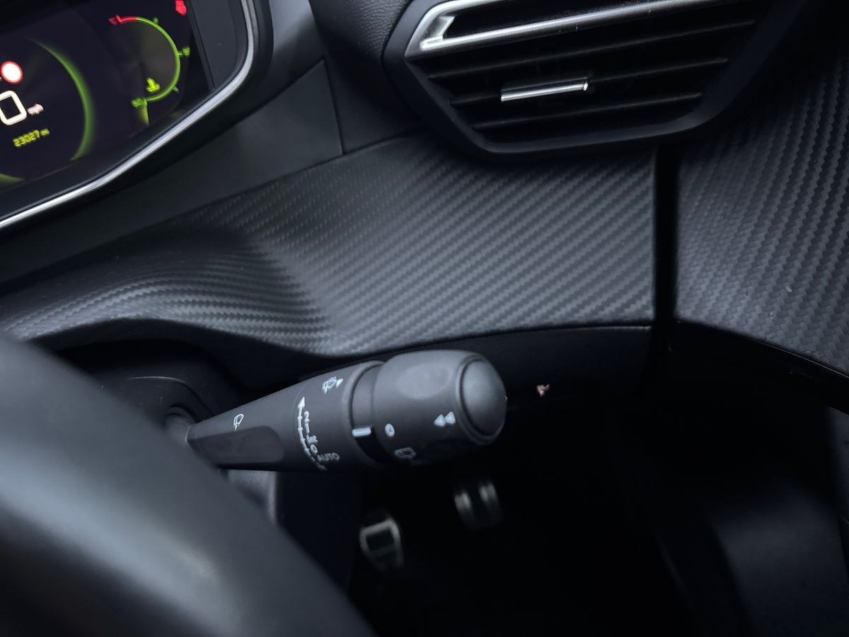 Used Peugeot 2008 2023 for sale - 76373997: Photo 21