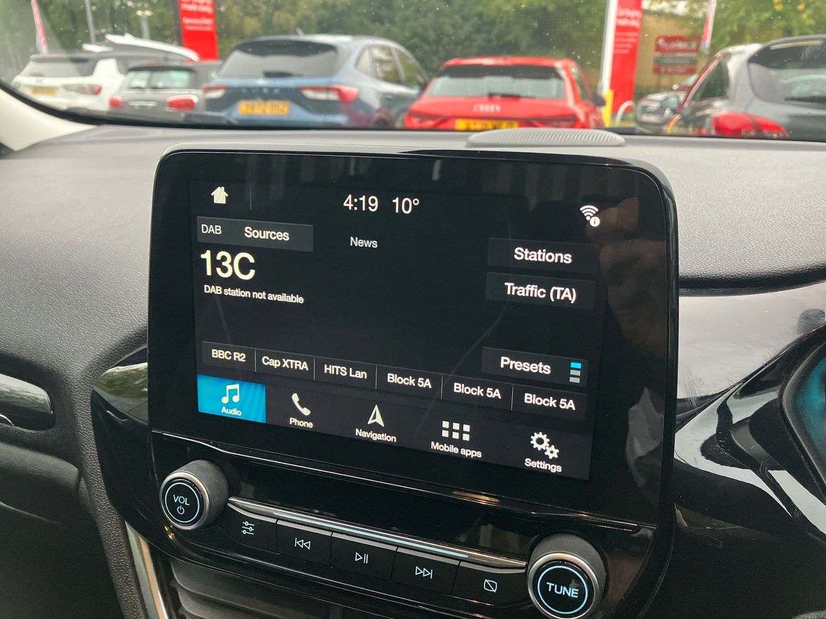 Used Ford Fiesta 2018 for sale - 76310918: Photo 10