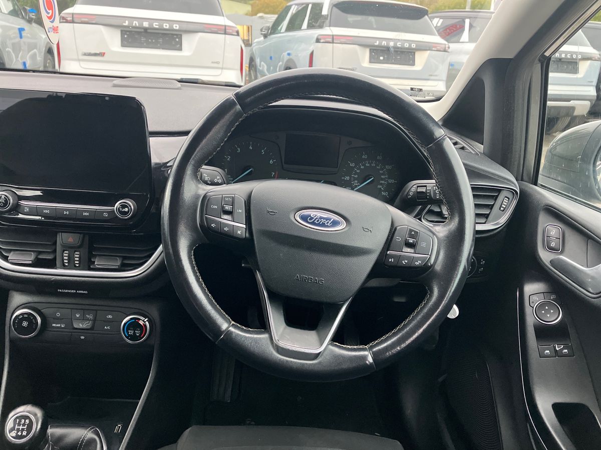 Used Ford Fiesta 2018 for sale - 76310918: Photo 15