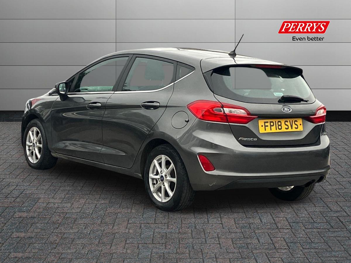 Used Ford Fiesta 2018 for sale - 76310918: Photo 2