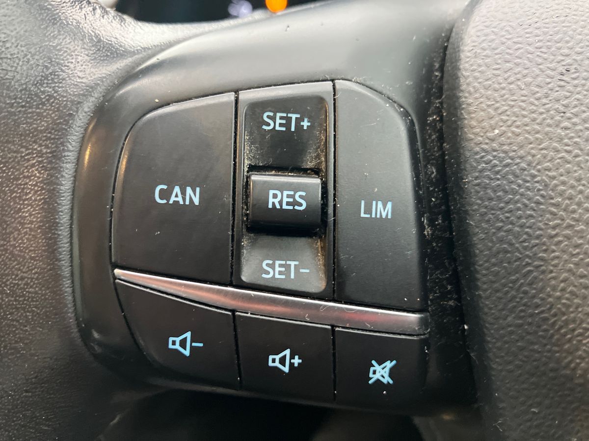 Used Ford Fiesta 2018 for sale - 76310918: Photo 27