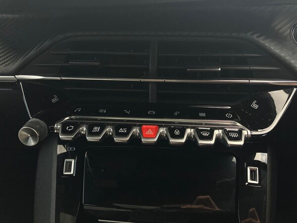 Used Peugeot 2008 2021 for sale - 75177898: Photo 44