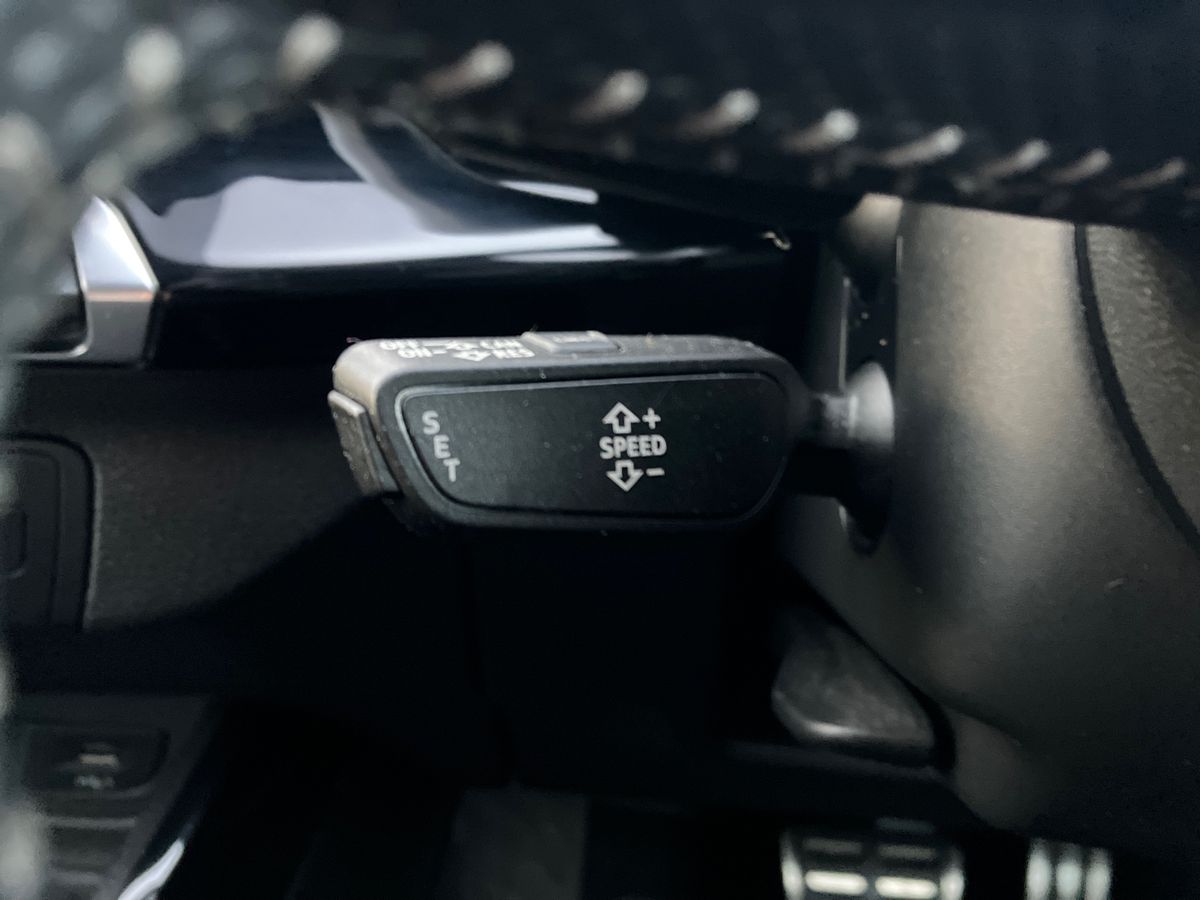 Used Audi Q2 2020 for sale - 77136434: Photo 43