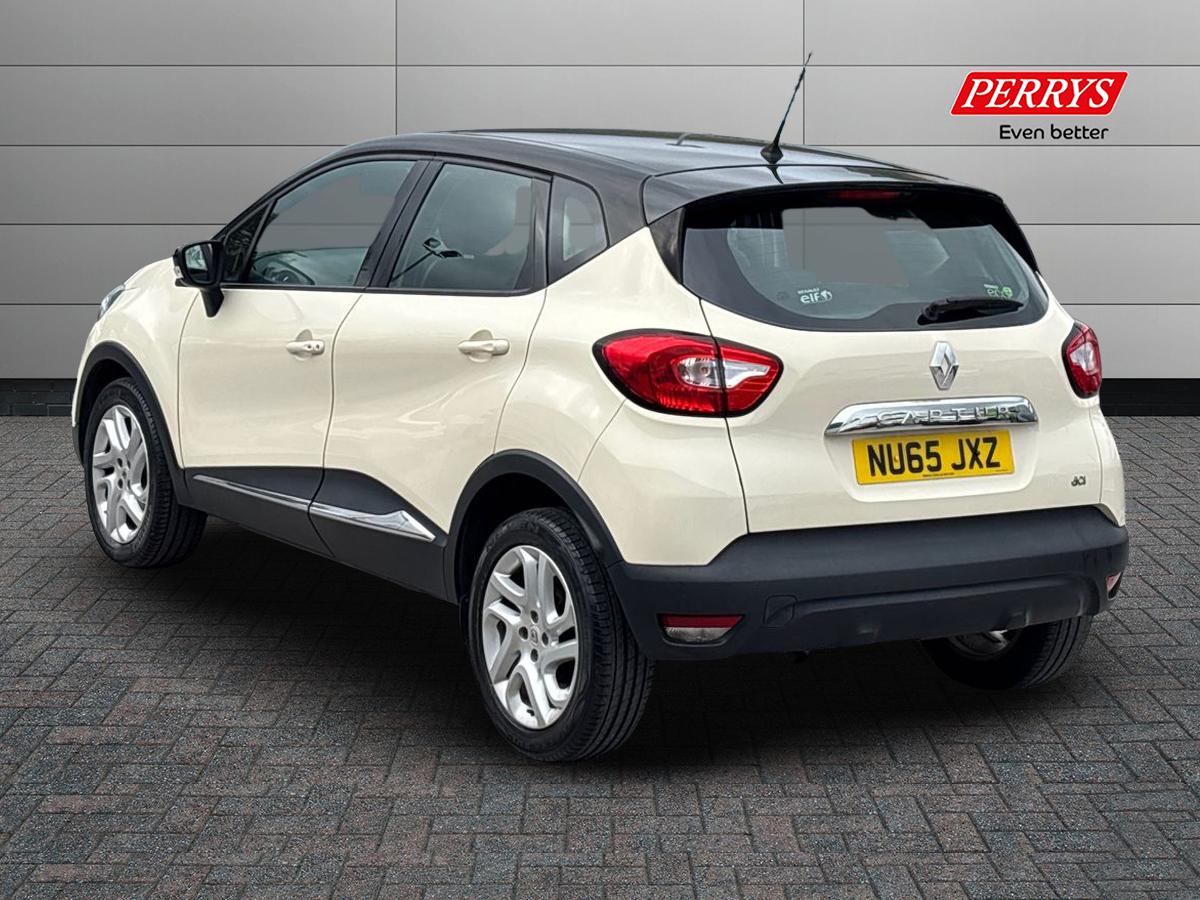 Used Renault Captur 2015 for sale - 77529607: Photo 2