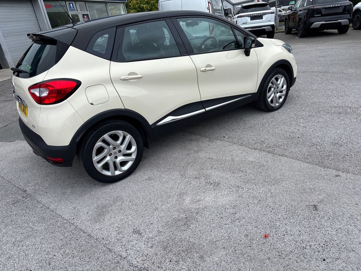 Used Renault Captur 2015 for sale - 77529607: Photo 37